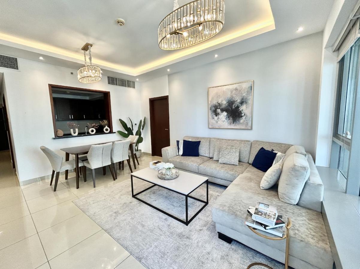 New! Luxury 3Bedroom With Spectacular Burj Views Downtown ドバイ エクステリア 写真