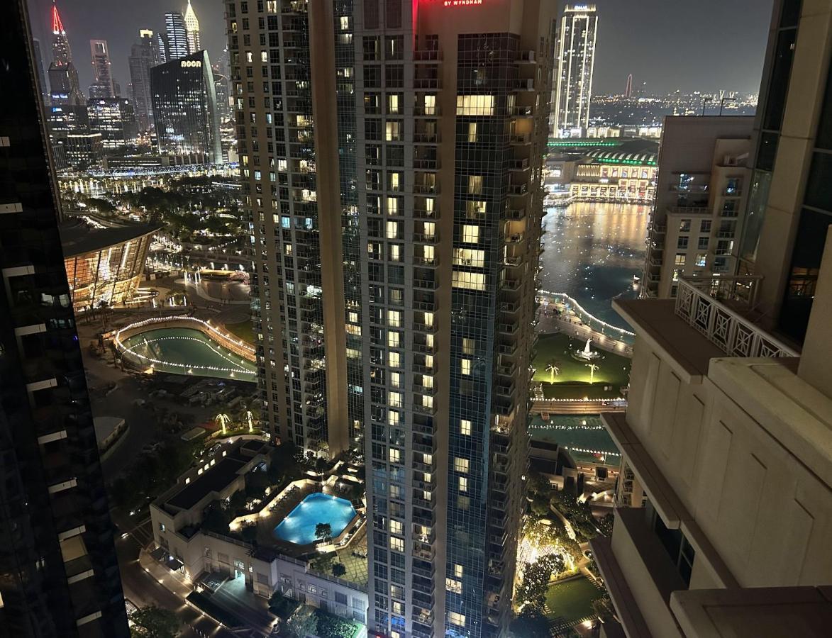 New! Luxury 3Bedroom With Spectacular Burj Views Downtown ドバイ エクステリア 写真