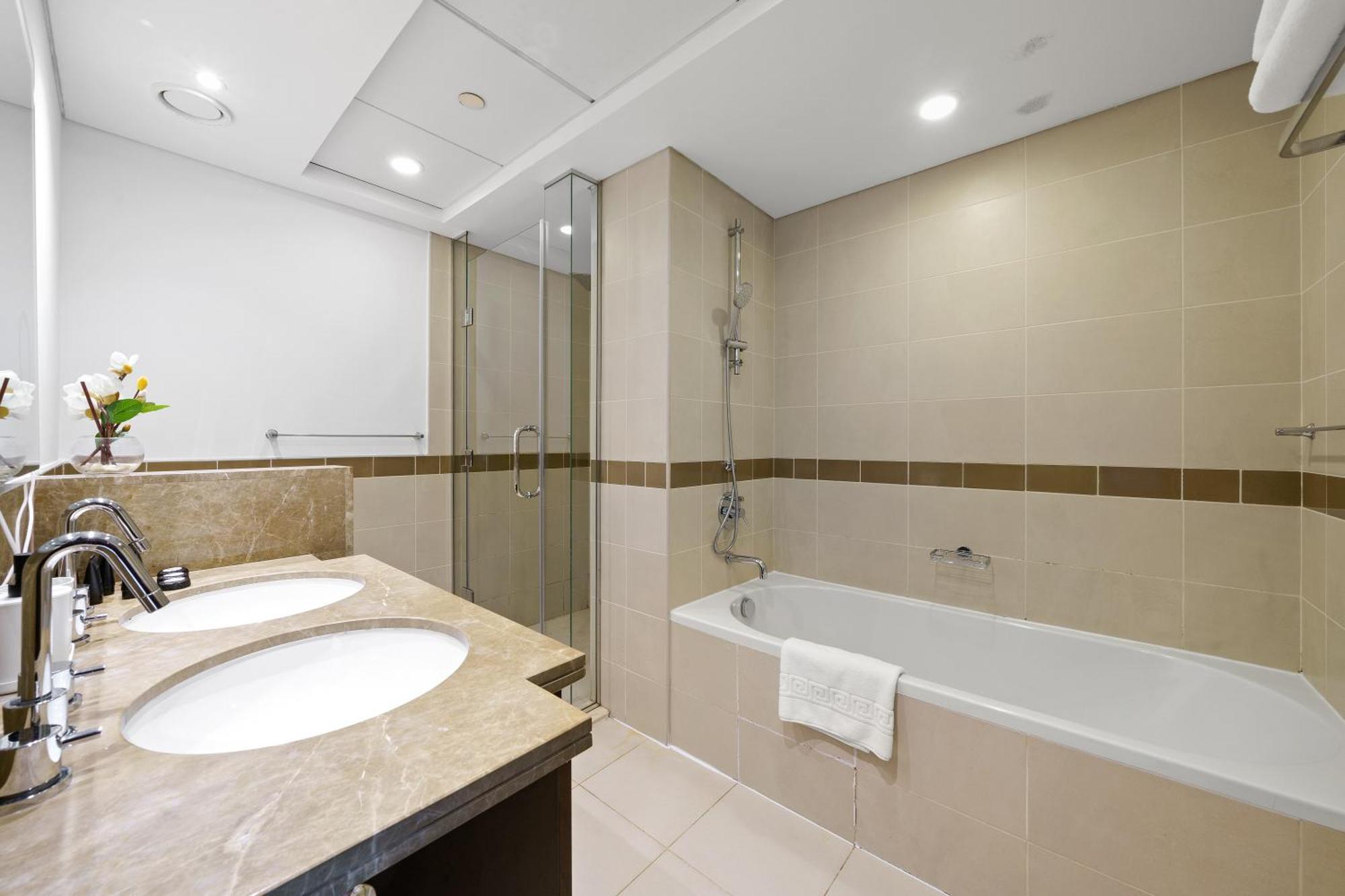 New! Luxury 3Bedroom With Spectacular Burj Views Downtown ドバイ エクステリア 写真