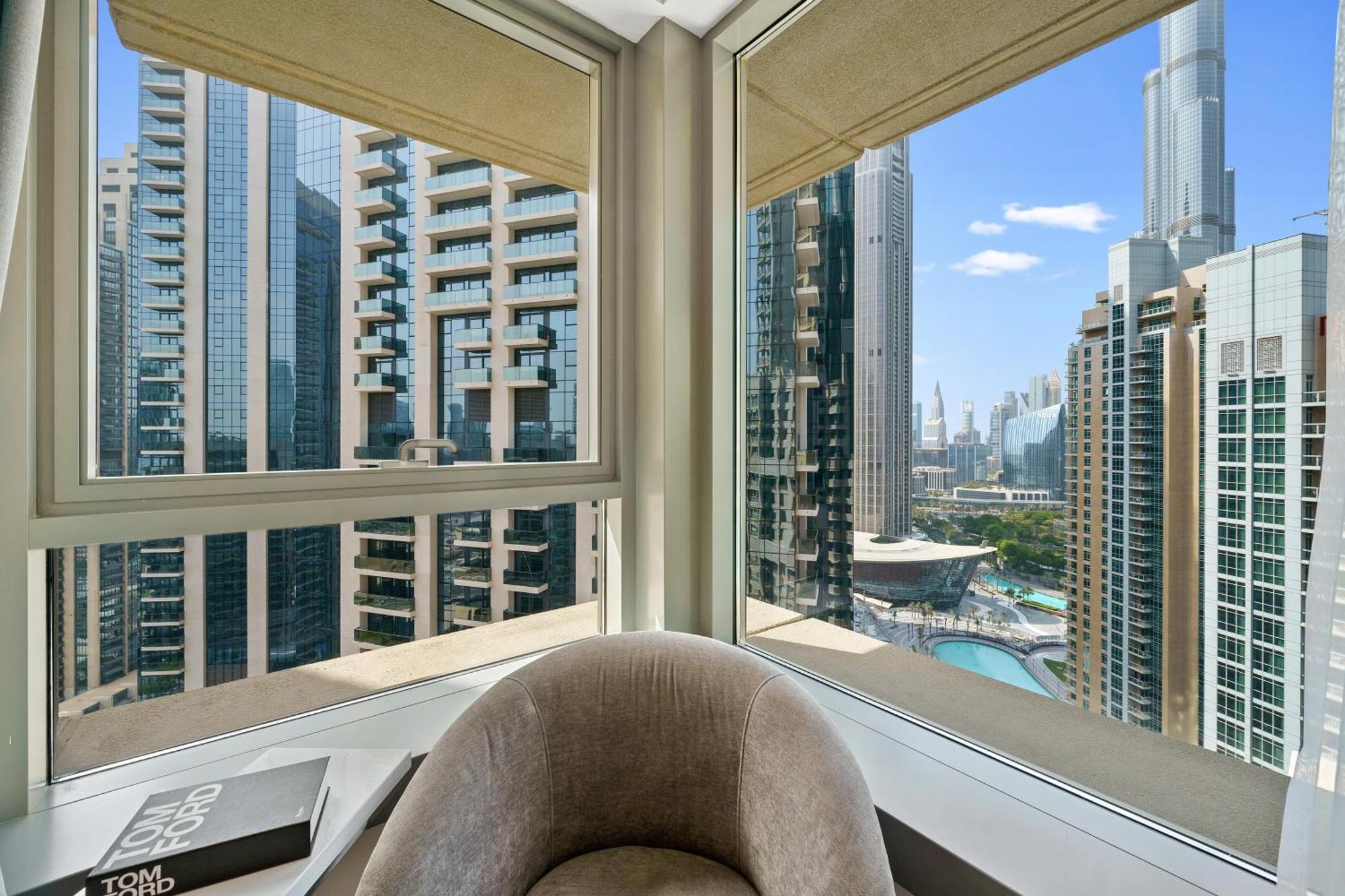 New! Luxury 3Bedroom With Spectacular Burj Views Downtown ドバイ エクステリア 写真